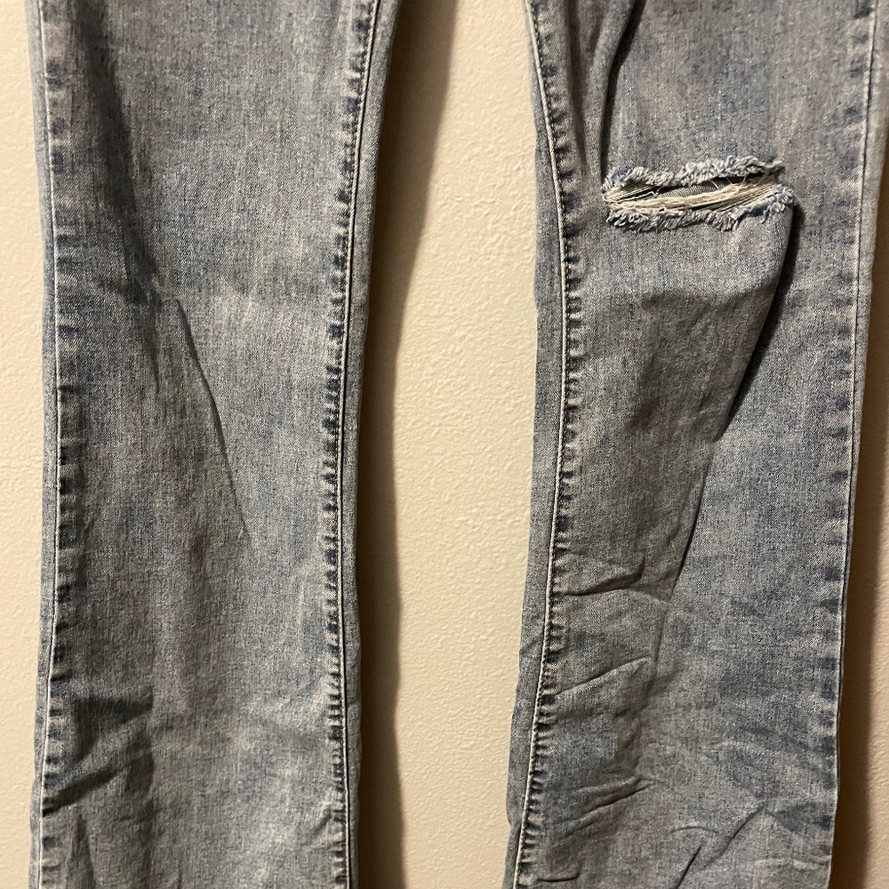 Shein Jeans - Picture 3 of 8
